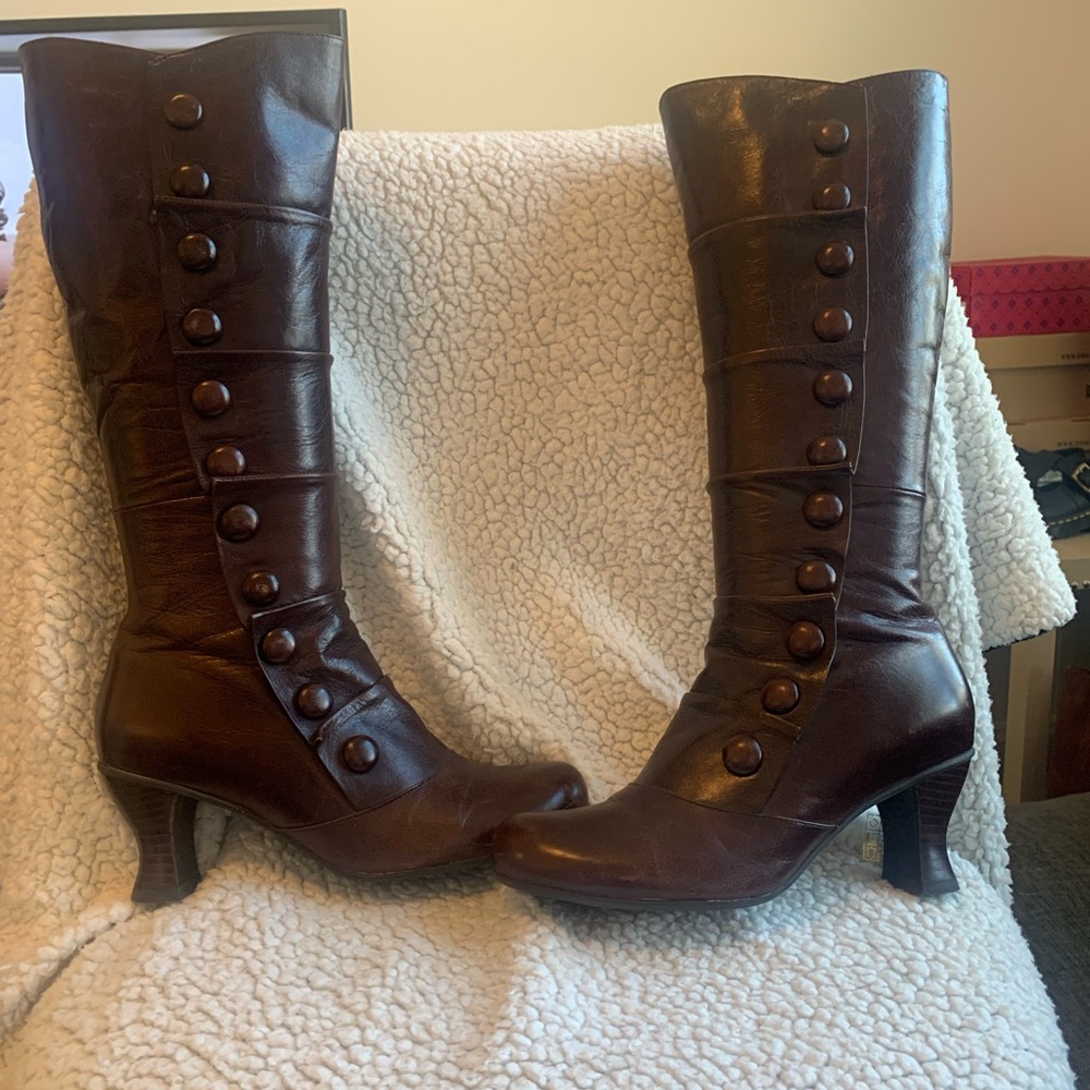 Miz Mooz tall boots size 8.5
